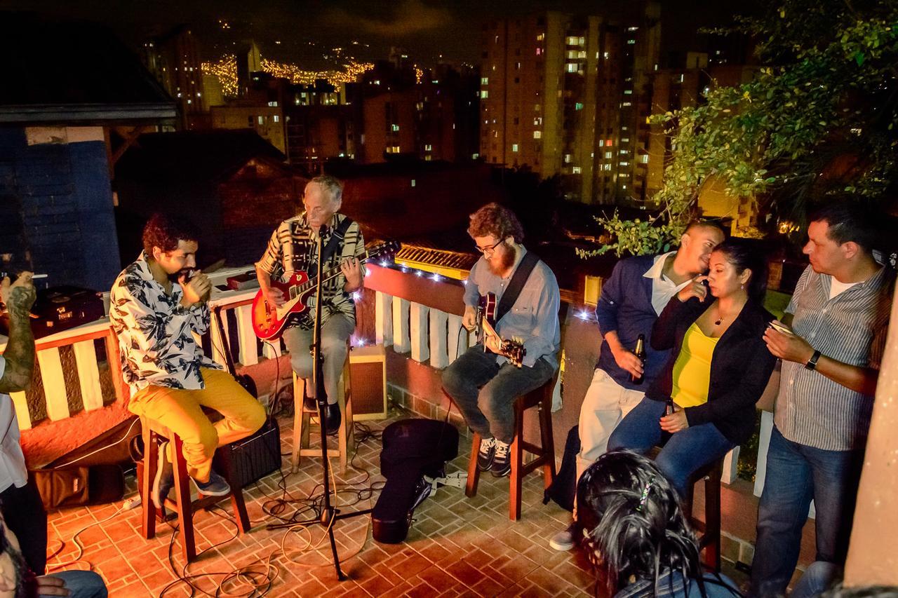 Raiz Hostel Medellín Eksteriør billede